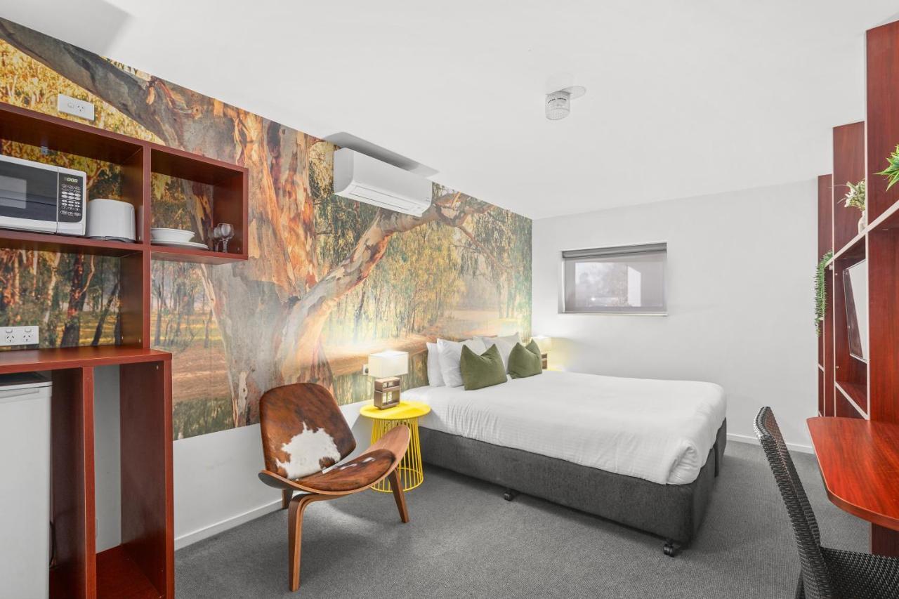 Grand Hotel And Studios Wyong Zewnętrze zdjęcie