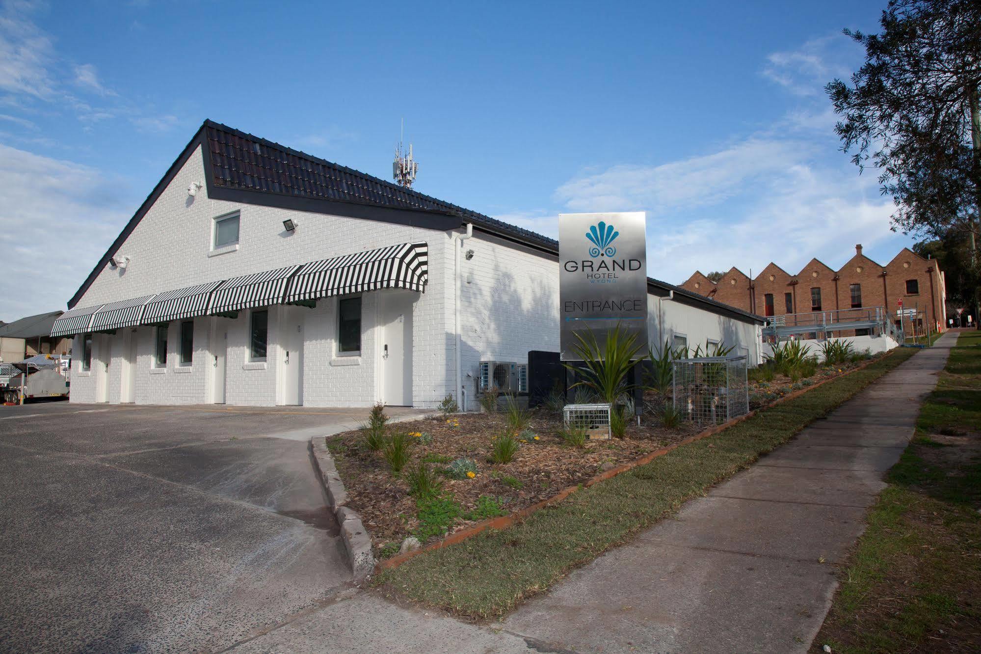 Grand Hotel And Studios Wyong Zewnętrze zdjęcie