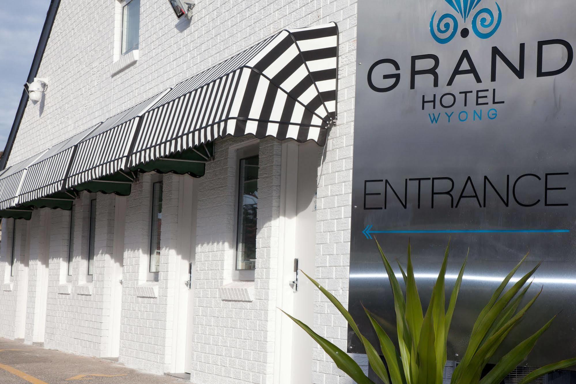 Grand Hotel And Studios Wyong Zewnętrze zdjęcie